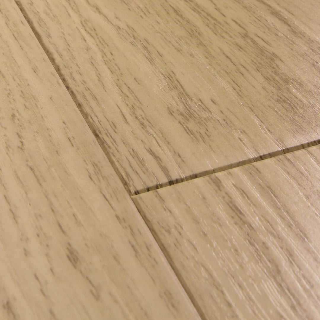 Quickstep Impressive White Varnished Oak