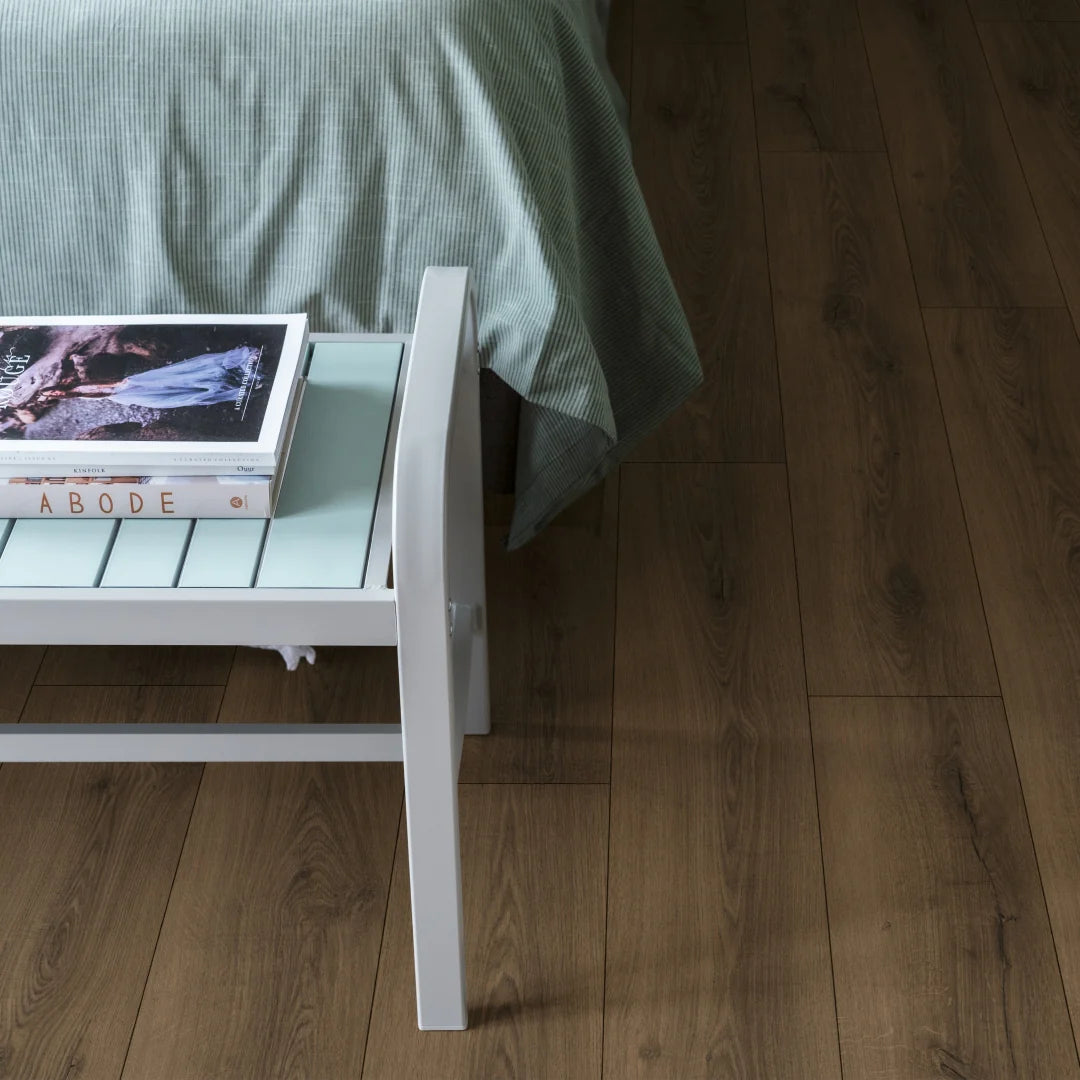 Quickstep Classic Warm Brown Oak