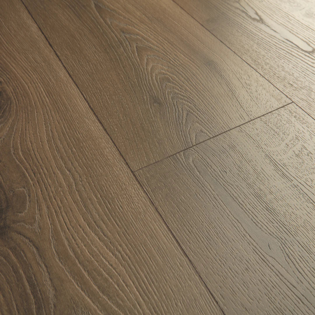 Quickstep Classic Warm Brown Oak