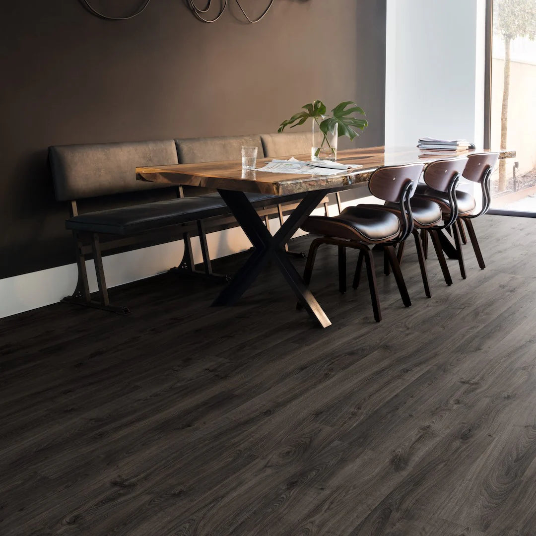 Quickstep Eligna Newcastle Oak Dark Planks