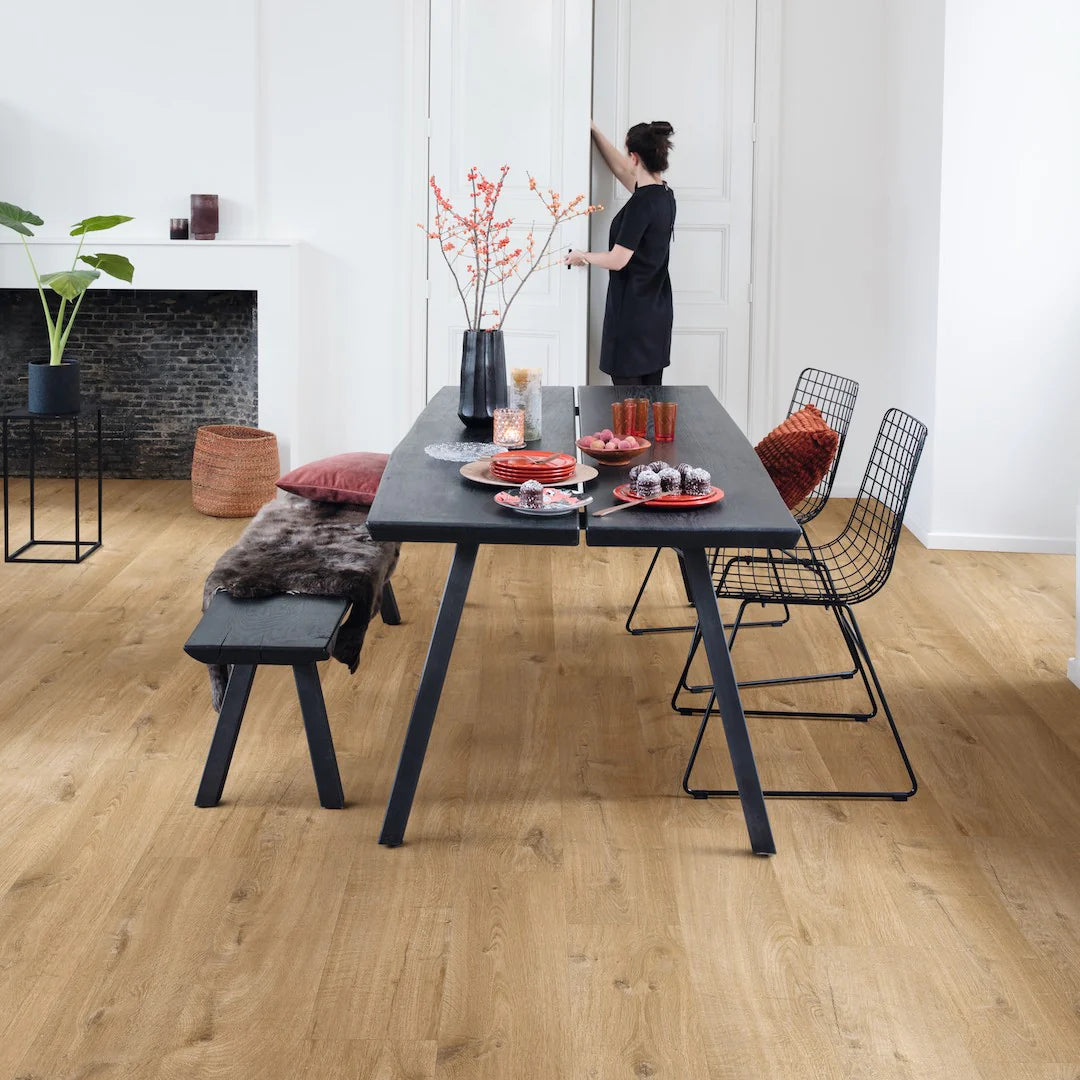 Quickstep Vinyl Bloom Cotton Oak Natural