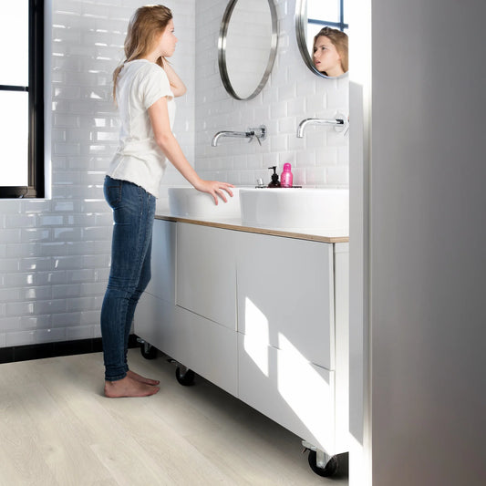 Quickstep Vinyl Bloom Sea Breeze Oak Light