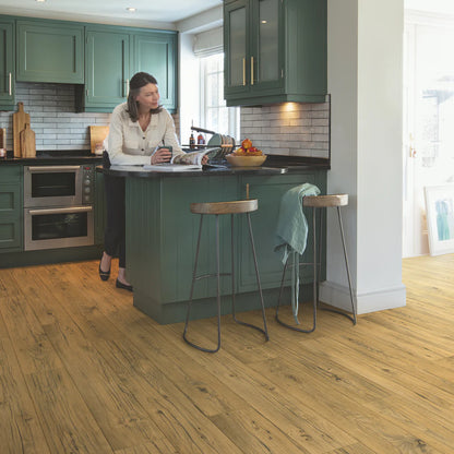 Quickstep Capture (Signature) Cracked Oak Natural
