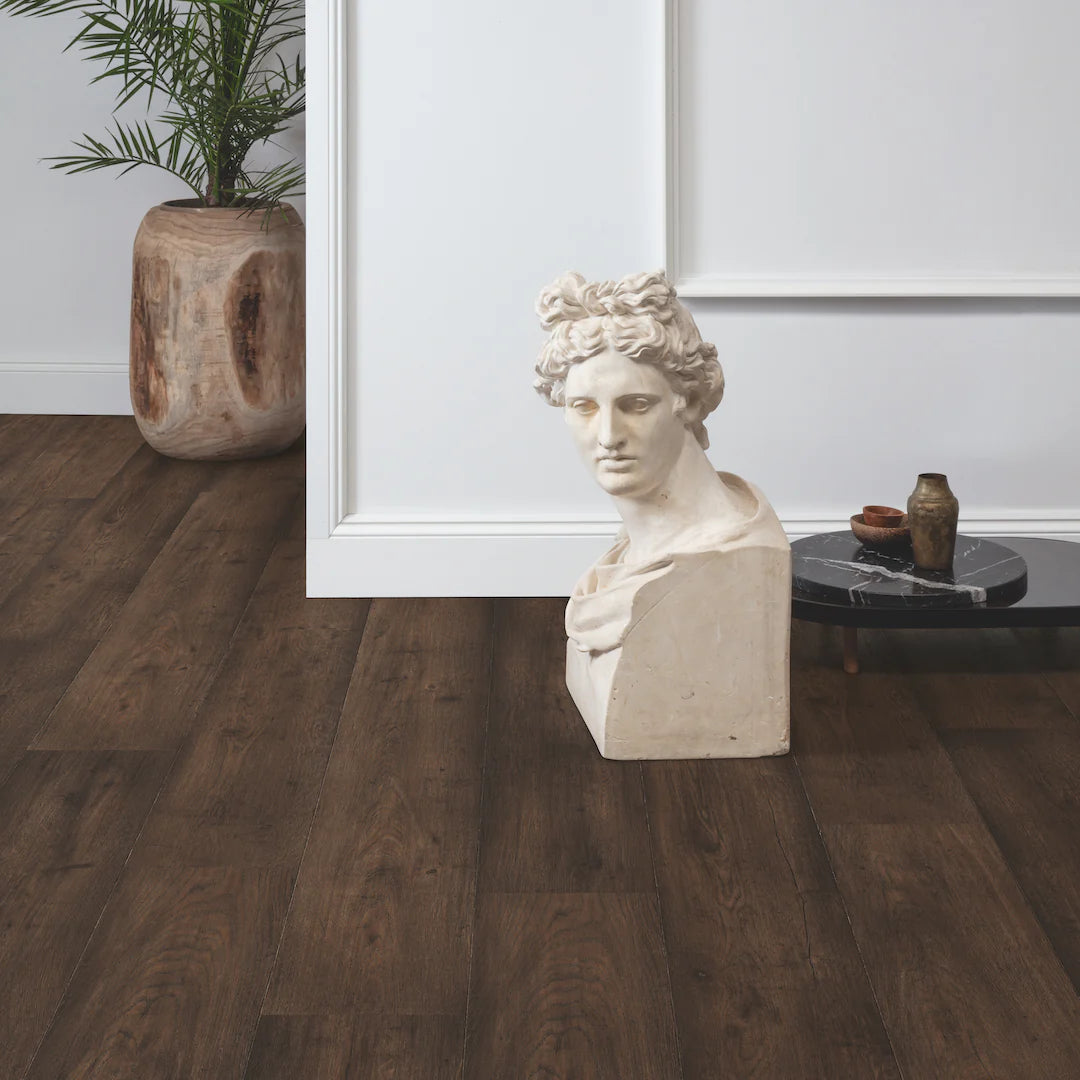Quickstep Capture (Signature) Waxed Oak Brown
